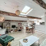 Charmant Appartement Dans Quartier Grand Theatre
